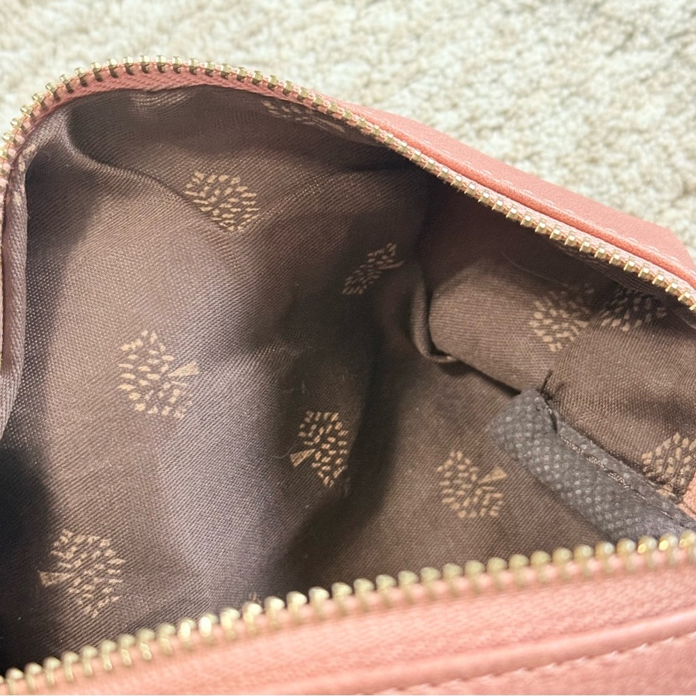 Mulberry Dusty Rose Leather Personal Pouch Bag with Gold Hardware - Picture 10 of 11